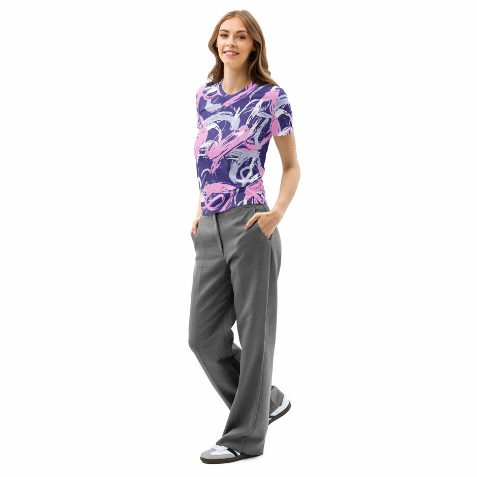 Twisted Women’s cotton crew neck t-shirt Twisted Women’s cotton crew neck t-shirt