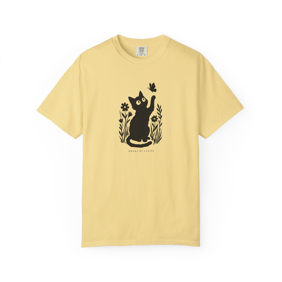 T-Shirt Cat & Butterfly Graphic T-Shirt Cat & Butterfly Graphic T-Shirt