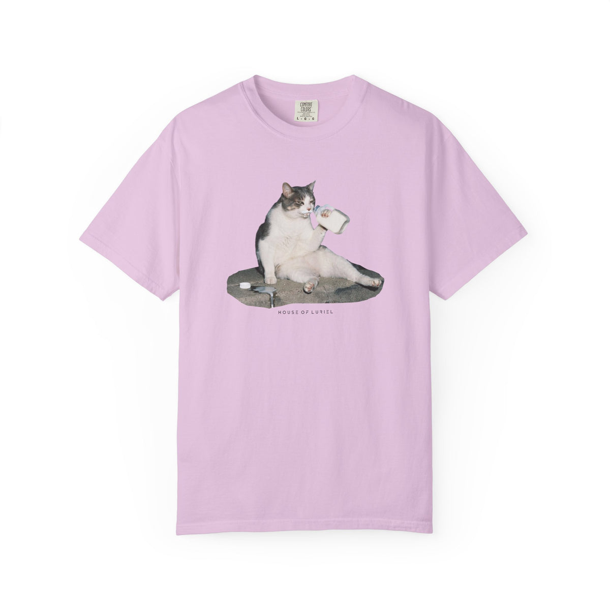 T-Shirt Cat Drinking Milk T-Shirt Cat Drinking Milk T-Shirt