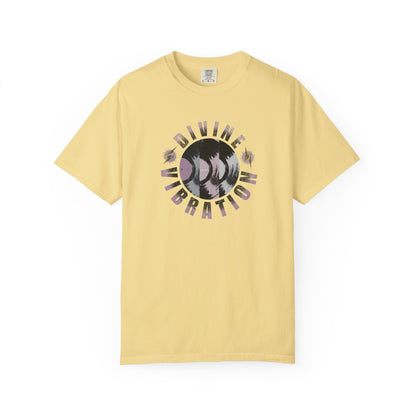 T-Shirt Divine Vibration T-Shirt Divine Vibration T-Shirt