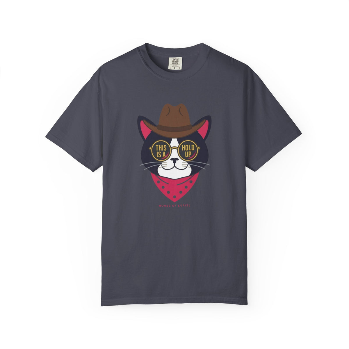 T-Shirt Hold Up Cat T-Shirt Hold Up Cat T-Shirt